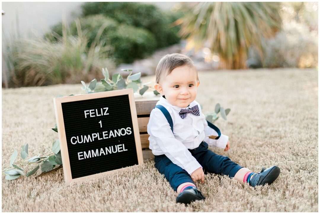 el paso mom, el paso photographer, el paso cake smash photography, el paso cake smash session, el paso cakes, el paso birthday party, el paso photography, WHITE AND GREEN RUSTIC CAKE SMASH